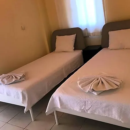 Hotel Corina With Private Pool And Garden *